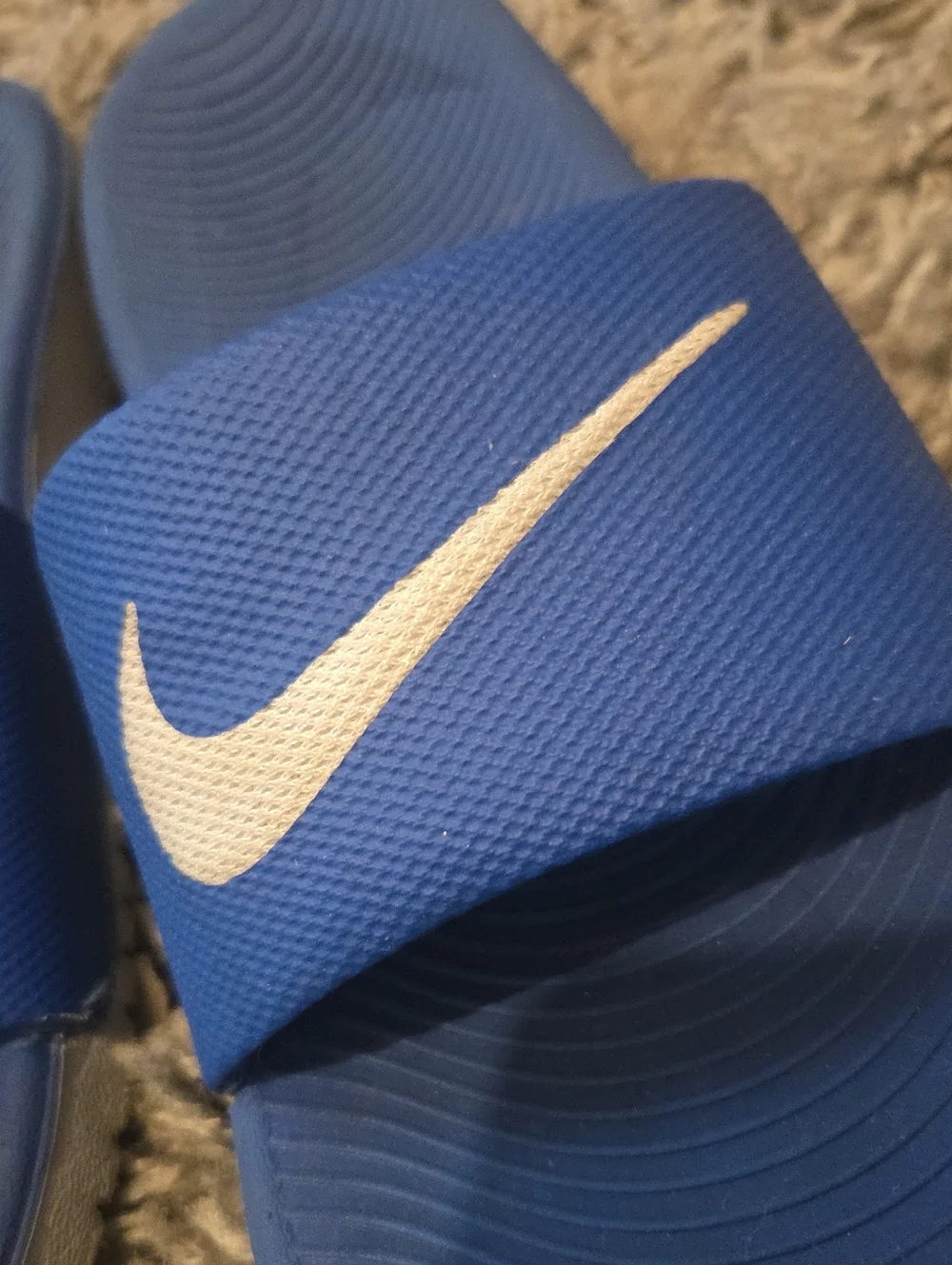 2/$15 Nike Slides (2)
